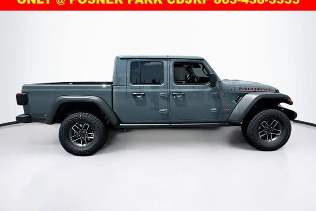 2025 Jeep Gladiator Mojave photo 1