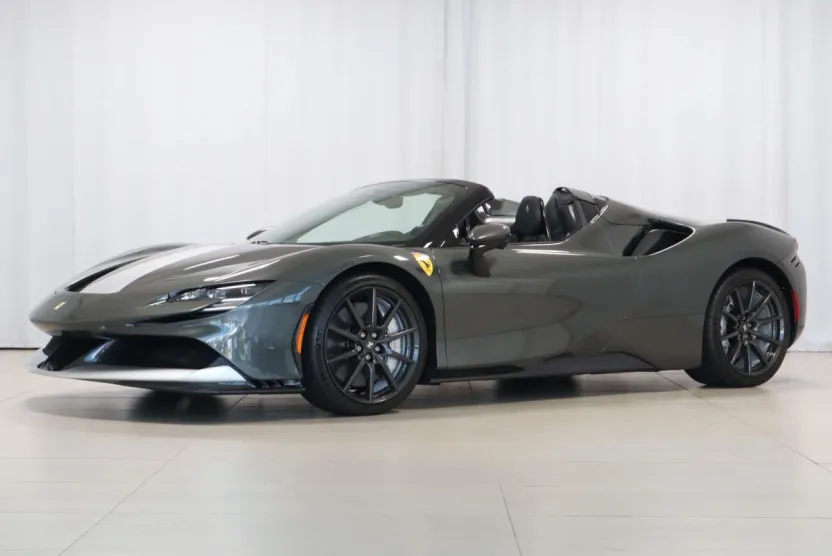 2022 Ferrari SF90 Spider photo 1