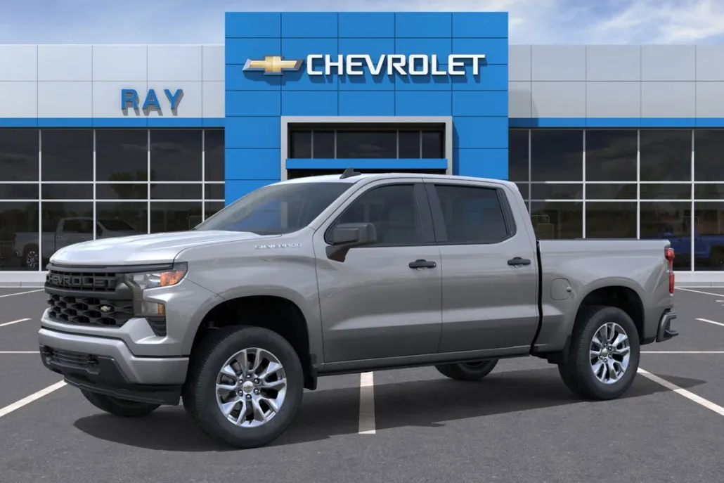 2026 Chevrolet Silverado 1500 Custom photo 1