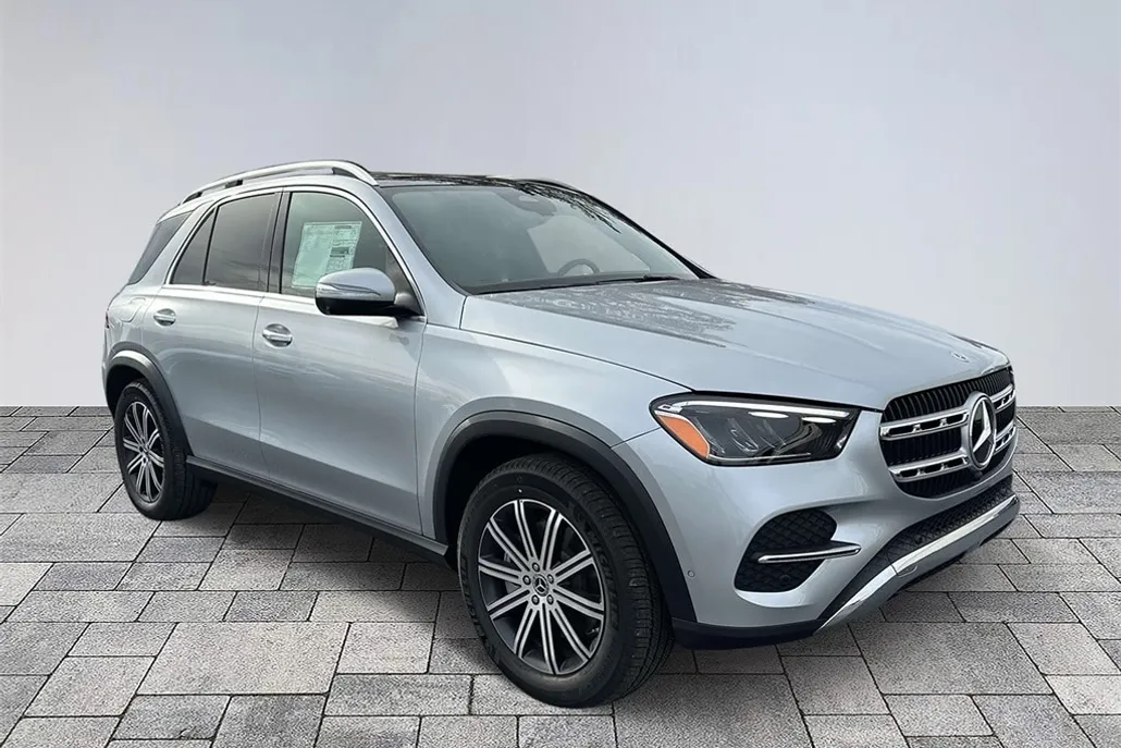 2025 Mercedes Benz GLE 450 4MATIC photo 1