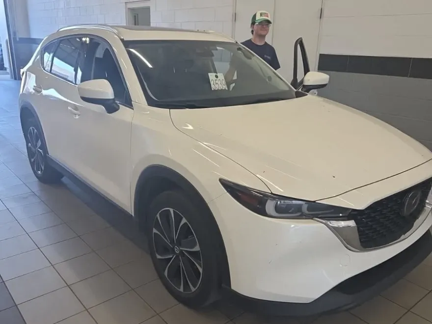 2022 Mazda CX-5 2.5 S Premium photo 1