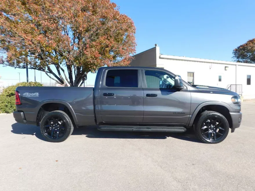 2025 Ram 1500 Laramie photo 1