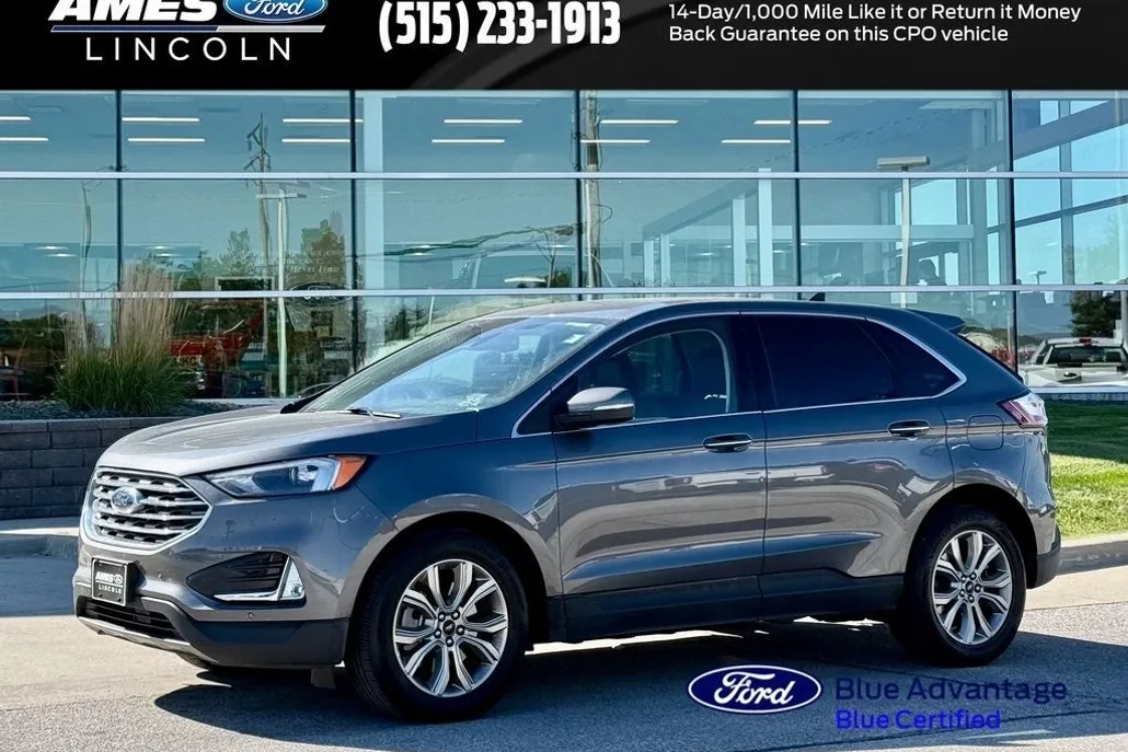 2024 Ford Edge Titanium photo 1