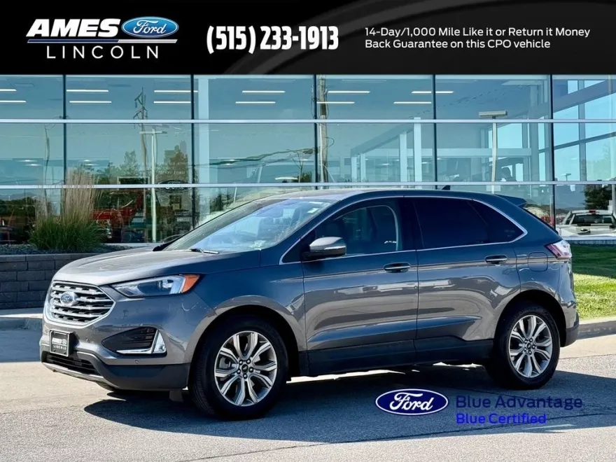 2024 Ford Edge Titanium photo 1