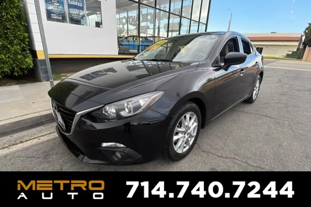 2016 Mazda Mazda3 Touring photo 1