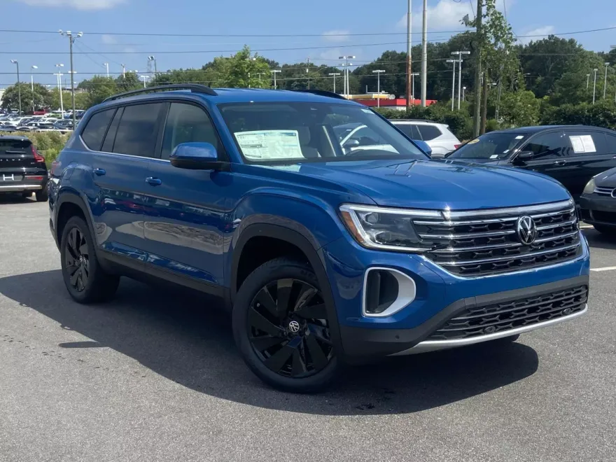 2026 Volkswagen Atlas SE Technology photo 1