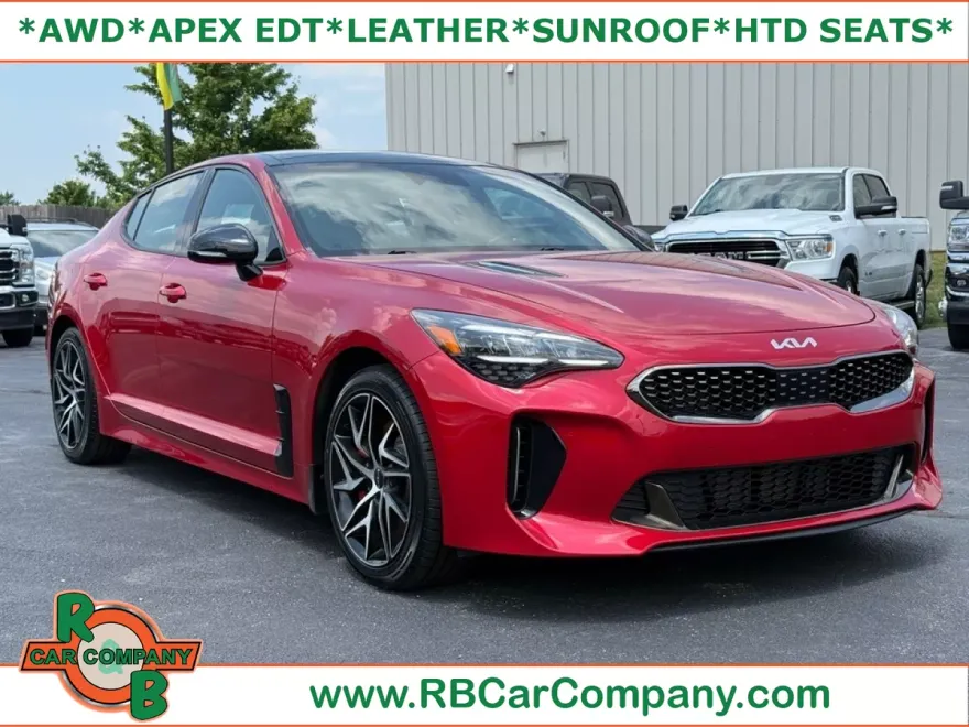 2023 Kia Stinger GT-Line photo 1