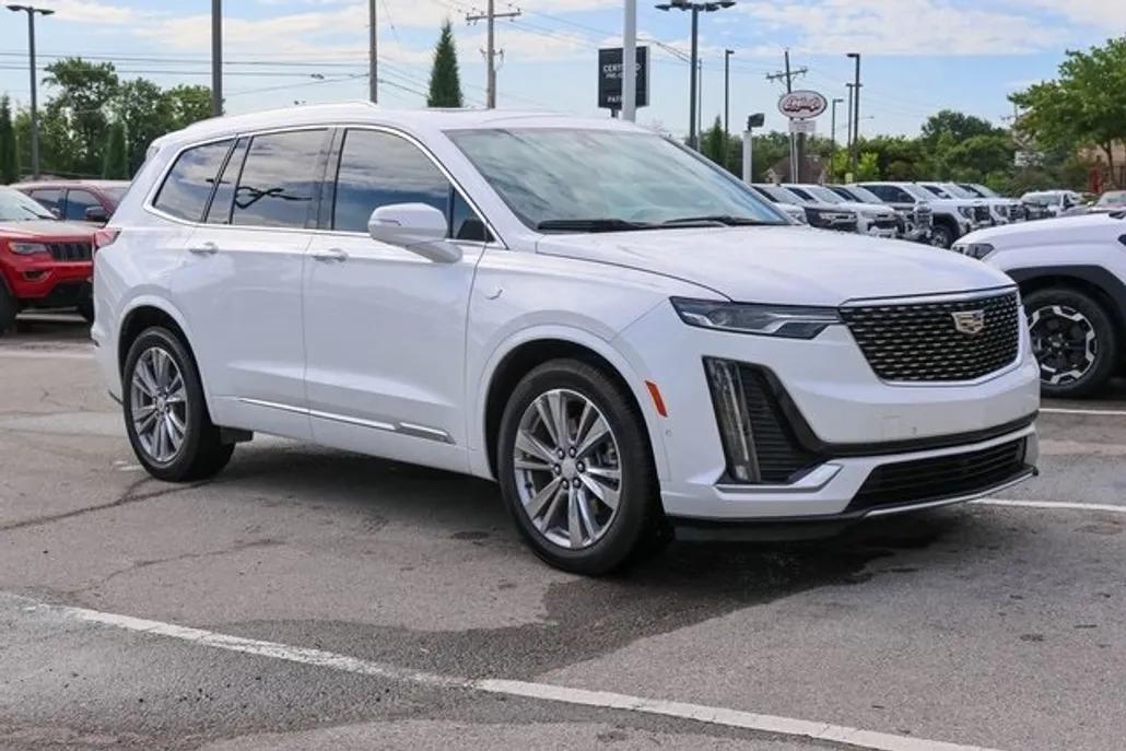 2023 Cadillac XT6 Premium Luxury photo 1