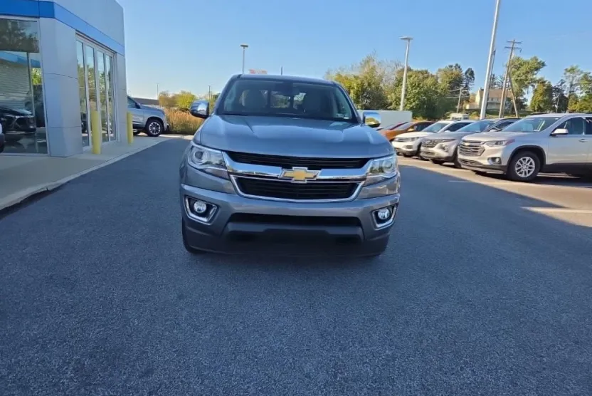 2019 Chevrolet Colorado LT photo 1