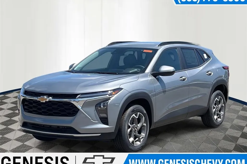 2025 Chevrolet Trax LT photo 1