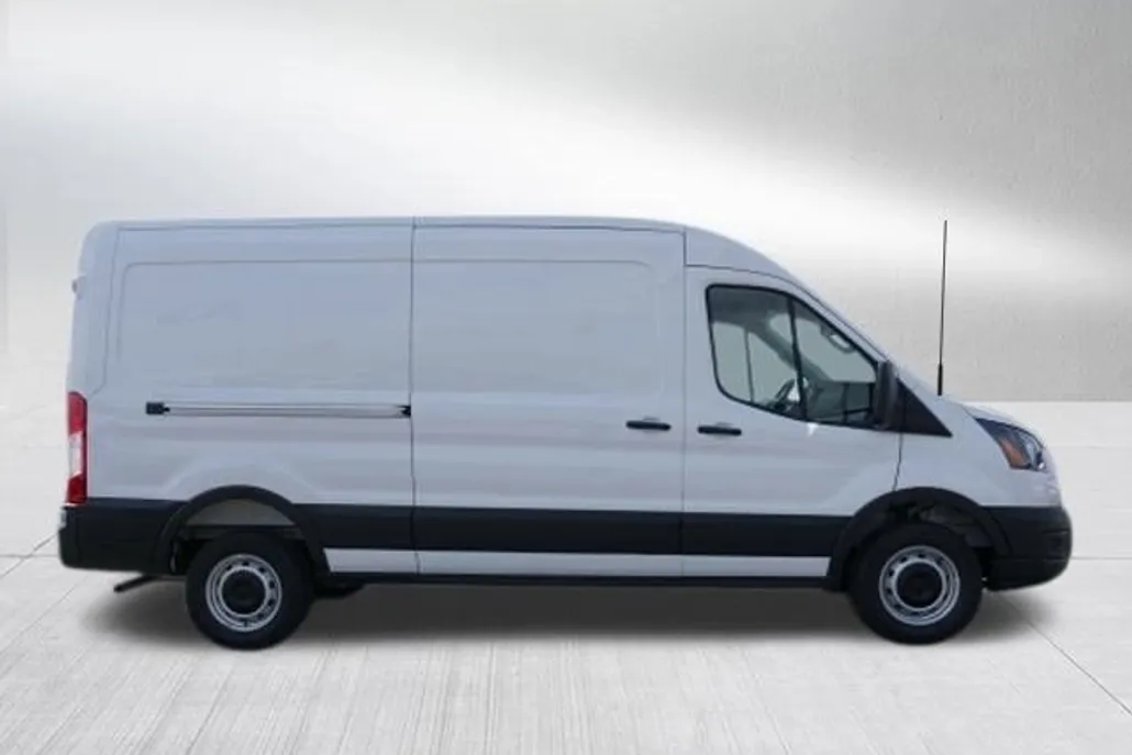 2025 Ford Transit Cargo Van photo 1