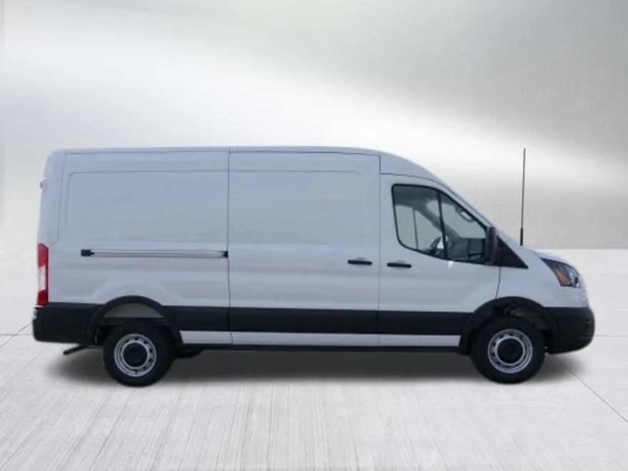 2025 Ford Transit Cargo Van photo 1