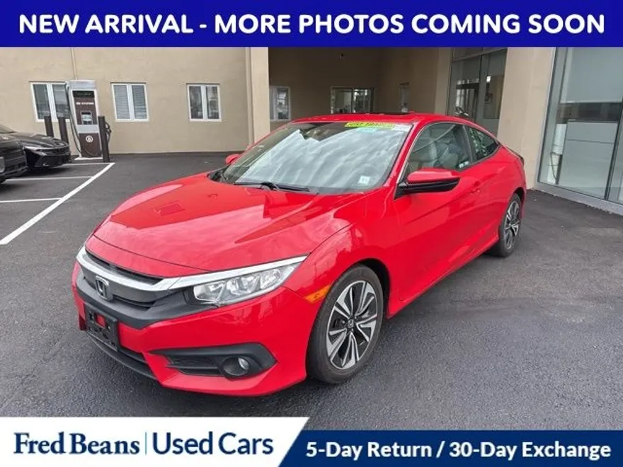 2018 Honda Civic EX-T photo 1