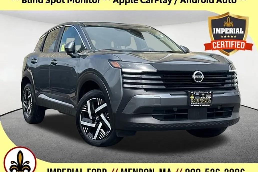 2025 Nissan Kicks SV photo 1