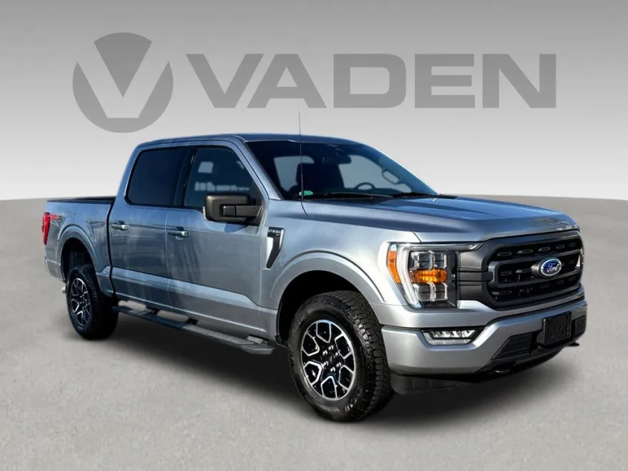 2023 Ford F-150 XLT photo 1