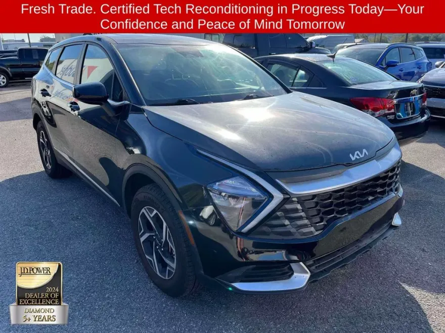 2023 Kia Sportage LX photo 1