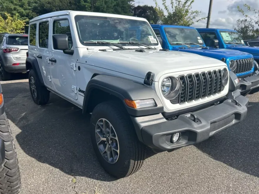 2025 Jeep Wrangler Sport S photo 1