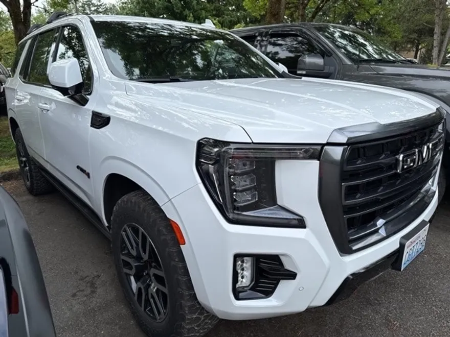 2023 Gmc Yukon AT4 photo 1