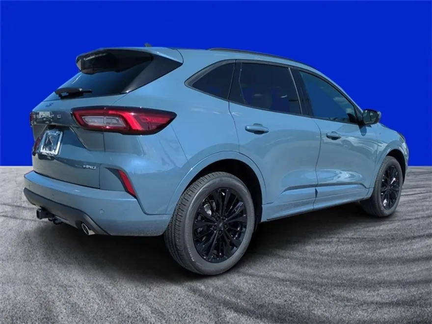 2026 Ford Escape ST-Line Elite photo 1