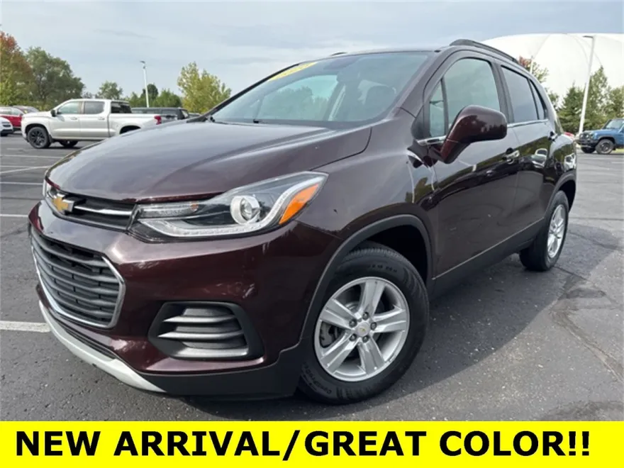 2020 Chevrolet Trax LT photo 1