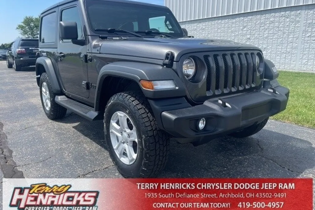 2021 Jeep Wrangler Sport S photo 1