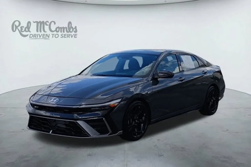 2024 Hyundai Elantra N Line photo 1
