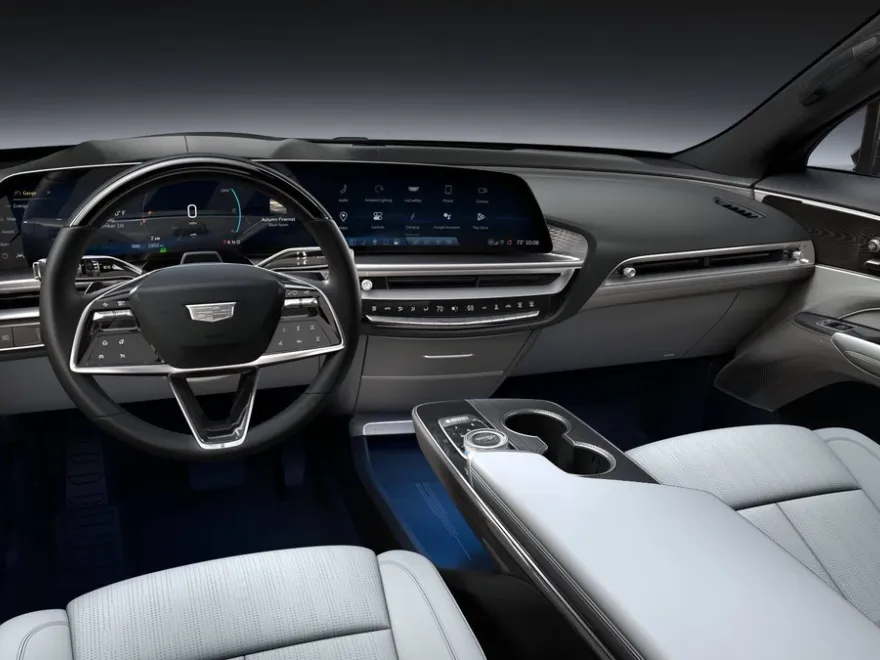 2026 Cadillac Lyriq Luxury photo 8