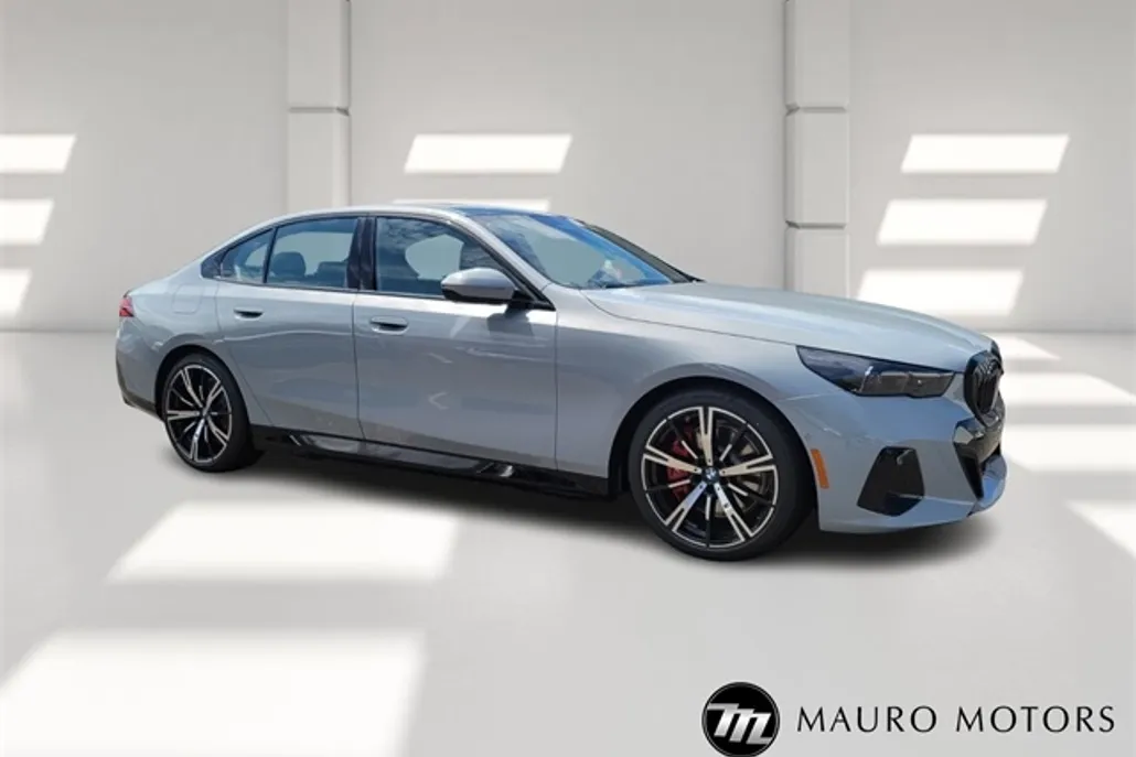 2026 Bmw 550e xDrive photo 1