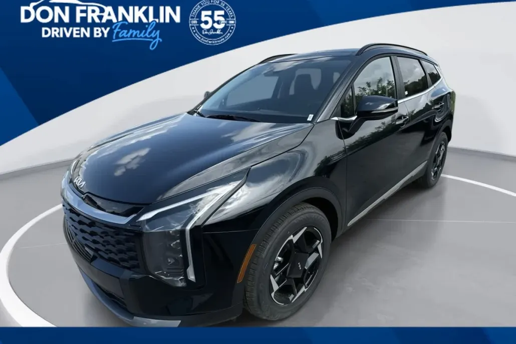 2026 Kia Sportage EX photo 1