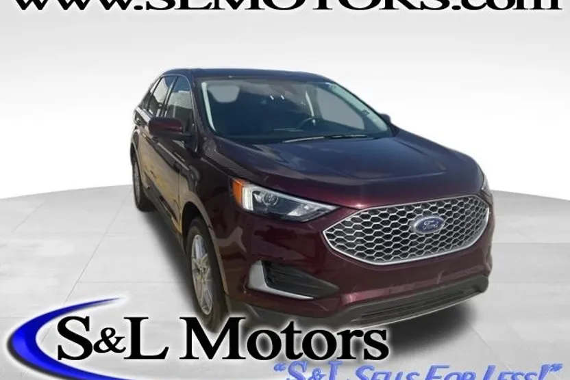 2024 Ford Edge SEL photo 1