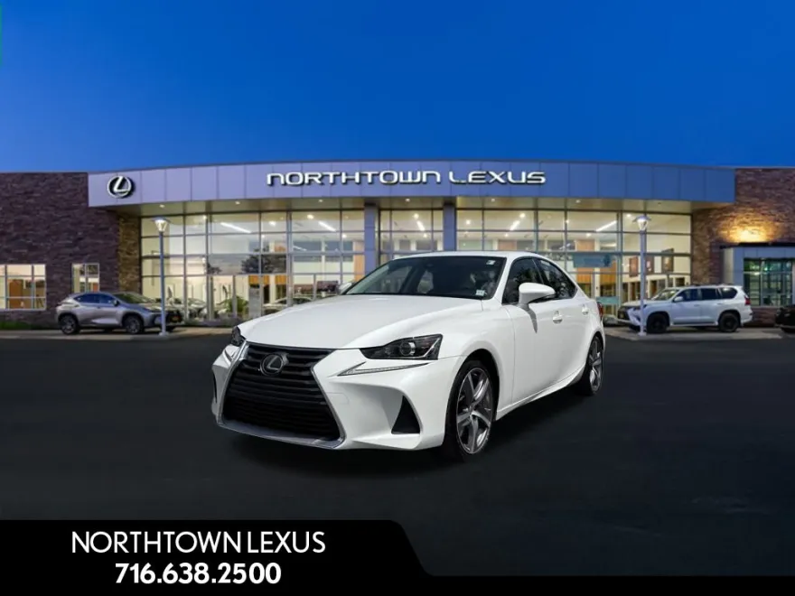 2017 Lexus IS 300 photo 1