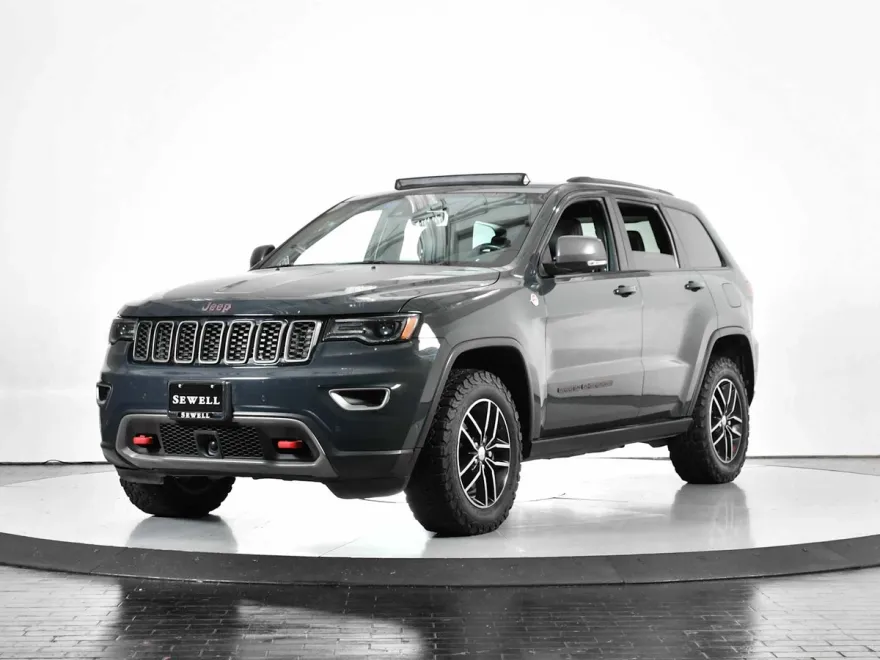 2017 Jeep Grand Cherokee Trailhawk photo 1