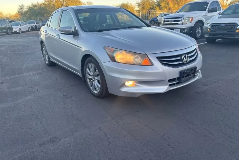 2011 Honda Accord EX-L photo 1