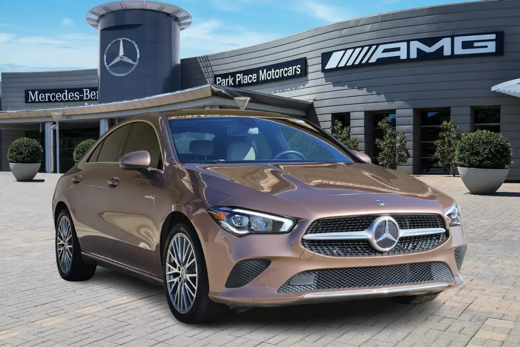 2022 Mercedes Benz CLA 250 photo 1