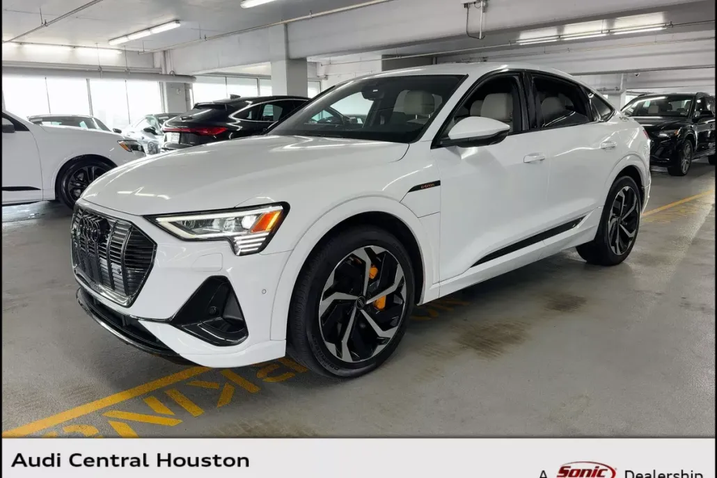 2023 Audi e-tron Sportback S line Premium Plus photo 1