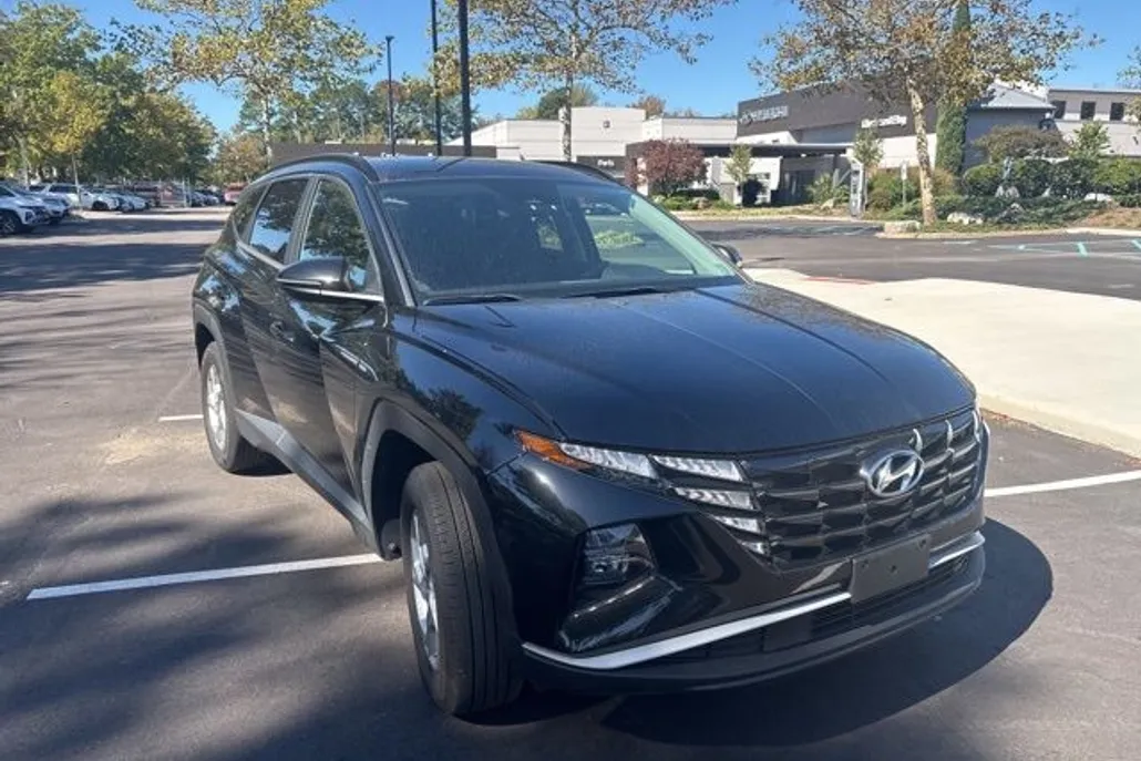 2022 Hyundai Tucson SEL photo 1