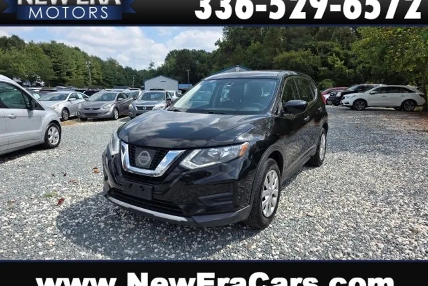 2017 Nissan Rogue S photo 1