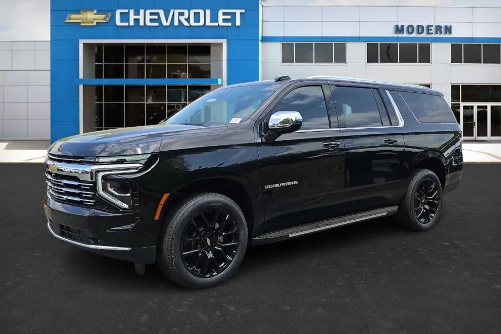 2025 Chevrolet Suburban Premier photo 1