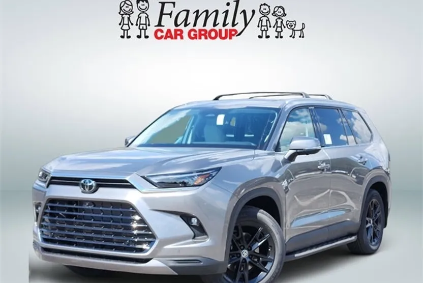 2026 Toyota Highlander Hybrid Limited photo 1