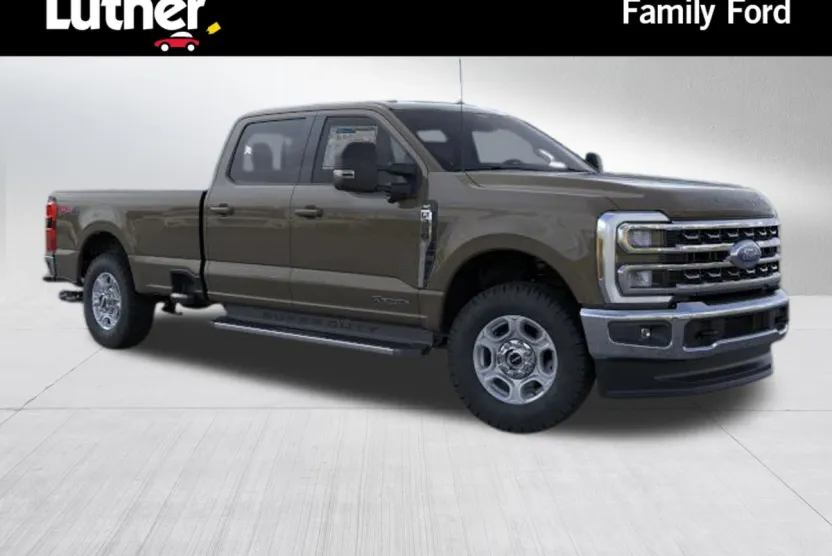 2026 Ford F-350 XLT photo 1