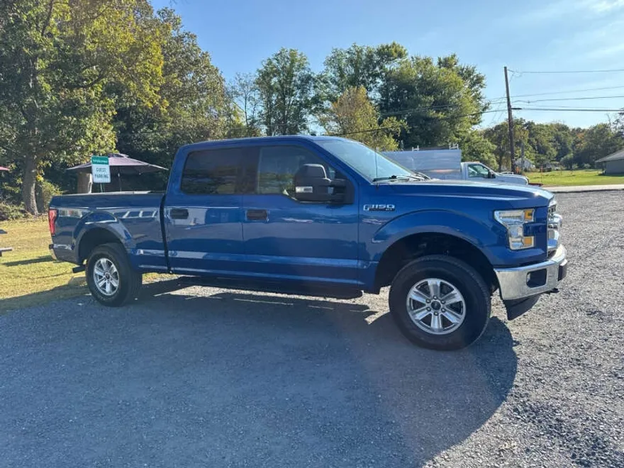 2017 Ford F-150 XLT photo 1