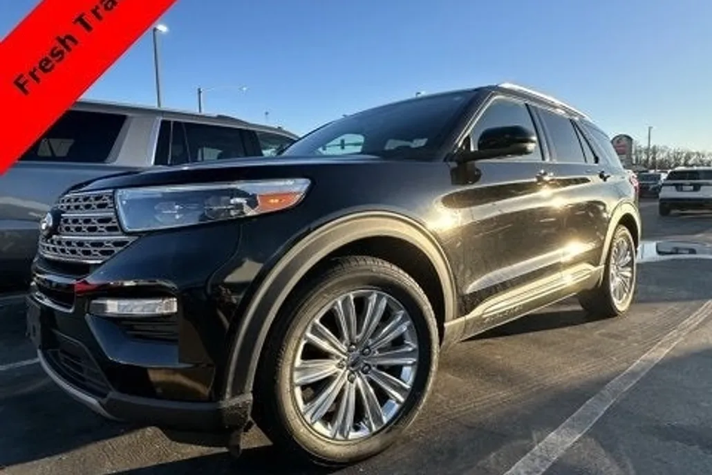 2020 Ford Explorer Limited photo 1