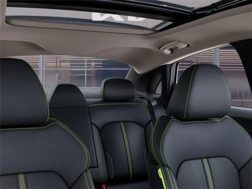 2025 Kia K5 GT photo 25