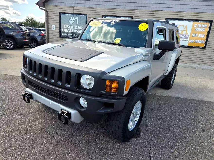 2008 Hummer H3 Base photo 1