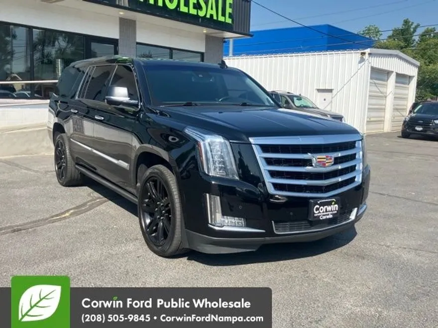 2016 Cadillac Escalade ESV Premium photo 1
