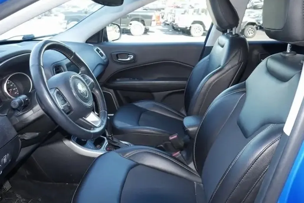 2019 Jeep Compass Latitude photo 1