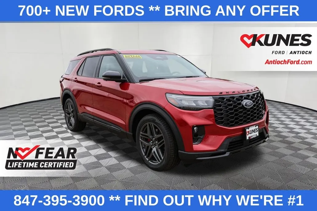 2025 Ford Explorer ST photo 1