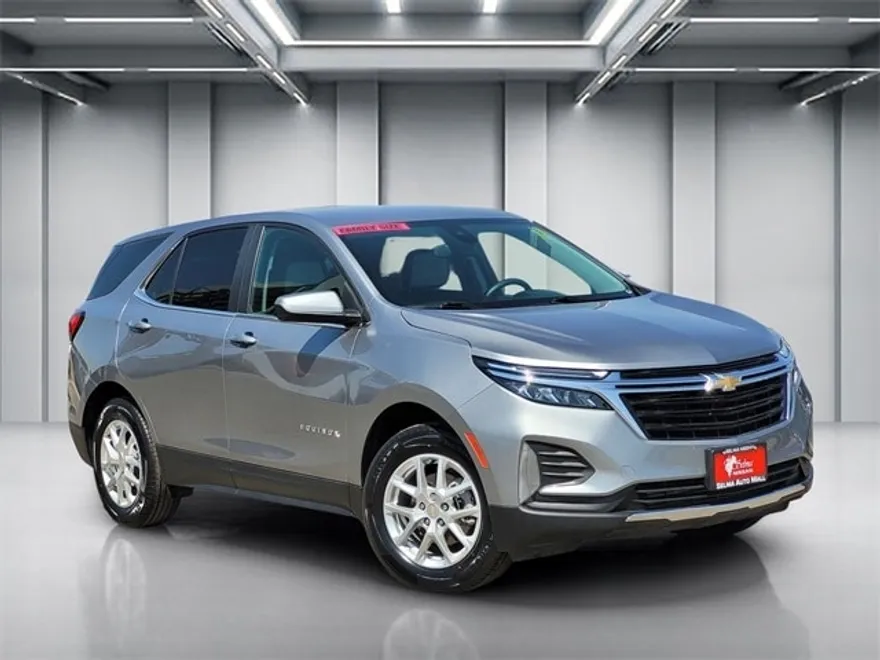 2023 Chevrolet Equinox photo 1