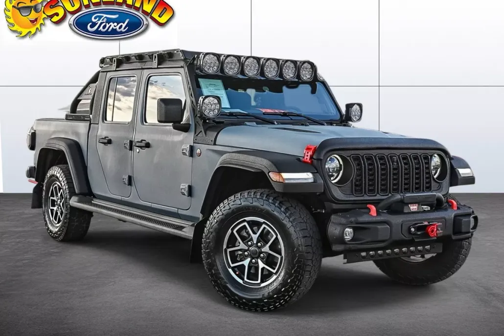 2024 Jeep Gladiator Rubicon photo 1
