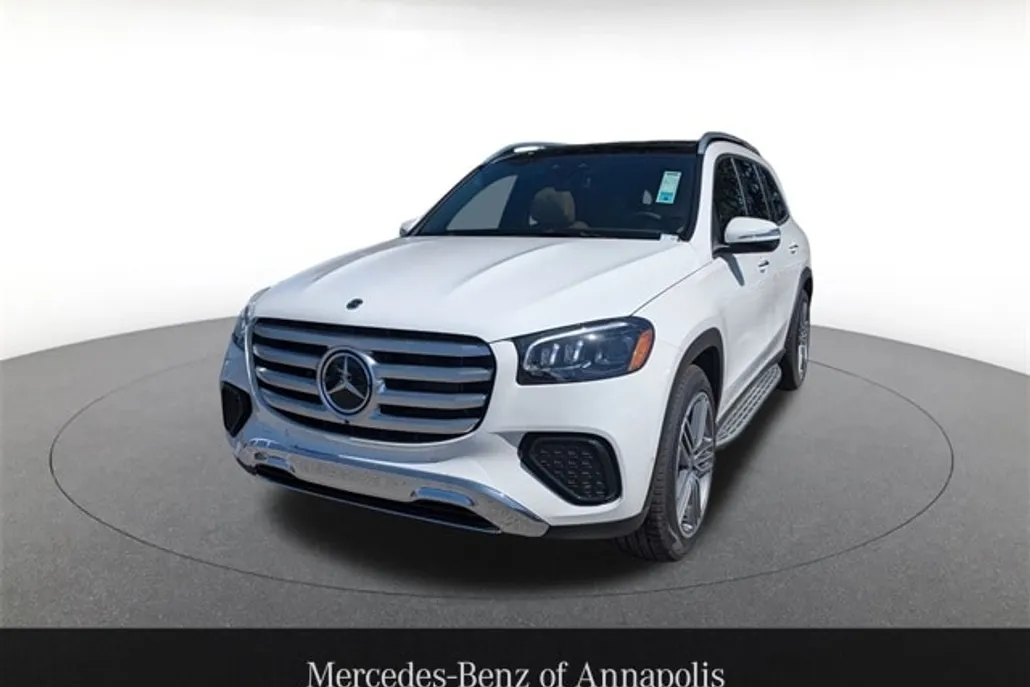 2026 Mercedes Benz GLS 450 4MATIC photo 1